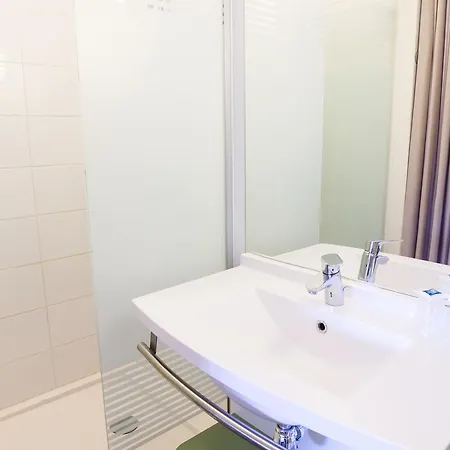מלון Ibis Budget Sud ואלנס